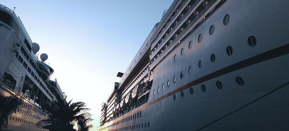 Cruise Ship